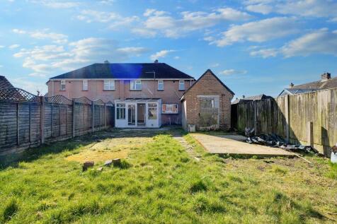 1 Burton Close, Wool, Wareham, Dorset, BH20 6ET
