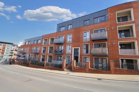 48 Suffield Lodge, Suffield Hill, High Wycombe, Buckinghamshire, HP11 2FR