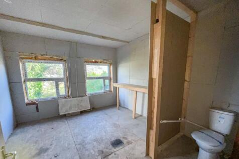 114 Bassaleg Road, Newport NP20 3PX