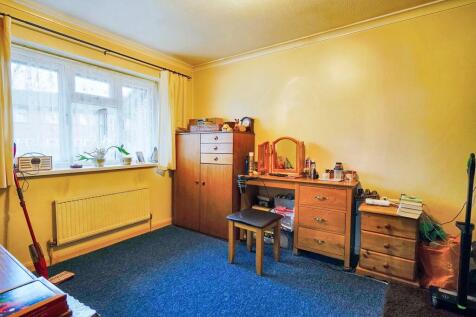 31 Waterhall Close, Walthamstow, London, E17 5PS