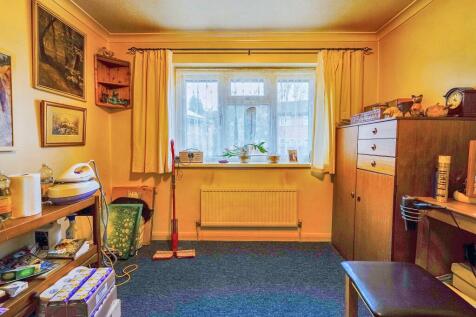 31 Waterhall Close, Walthamstow, London, E17 5PS