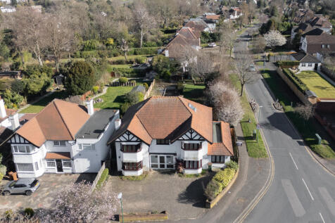 27 Banstead Road South, Sutton, Surrey, SM2 5LF