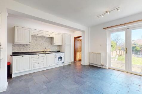 27 Banstead Road South, Sutton, Surrey, SM2 5LF