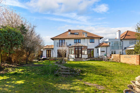 27 Banstead Road South, Sutton, Surrey, SM2 5LF