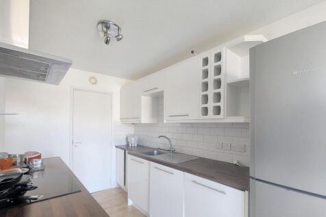 11 Maybourne Grange, Turnpike Link, Croydon, CR0 5NH