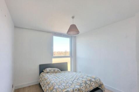 11 Maybourne Grange, Turnpike Link, Croydon, CR0 5NH