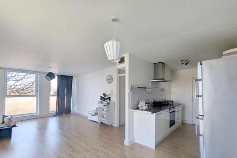 11 Maybourne Grange, Turnpike Link, Croydon, CR0 5NH