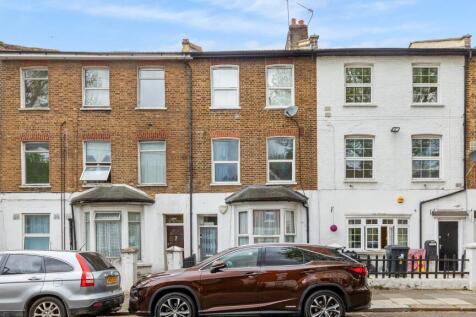 Flat 5B Birkbeck Grove, Acton, London, W3 7QD