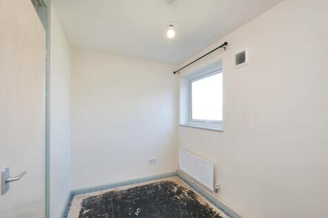 90 Plaiters Way, Bidwell, Dunstable, Bedfordshire, LU5 6JE