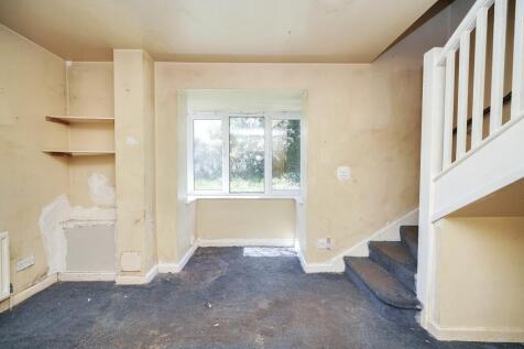61 Bookerhill Road, High Wycombe, Buckinghamshire, HP12 4EY