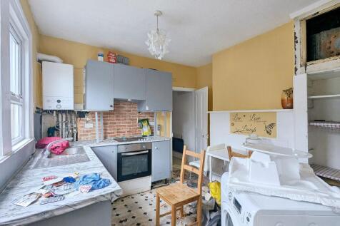 76A Grange Park Road, Thornton Heath, CR7 8QB