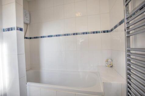 17 and 17a Albert Terrace, Higher Walton, Preston, PR5 4DT