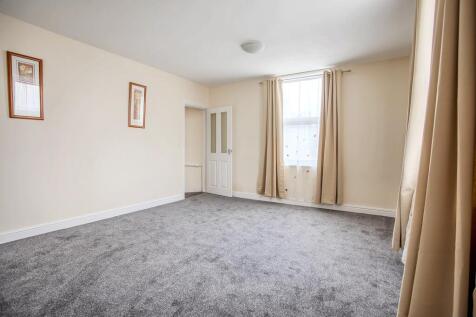 17 and 17a Albert Terrace, Higher Walton, Preston, PR5 4DT