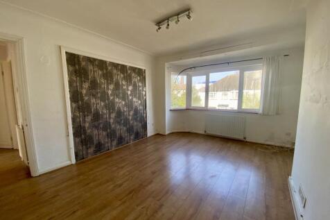 41 Otterburn Gardens, Isleworth, London TW7 5JQ