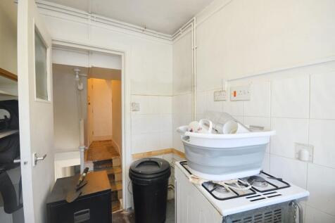 22 Ceylon Road, London W14 0PY