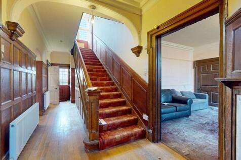 98 Westbury Road, New Malden, Surrey KT3 5AN