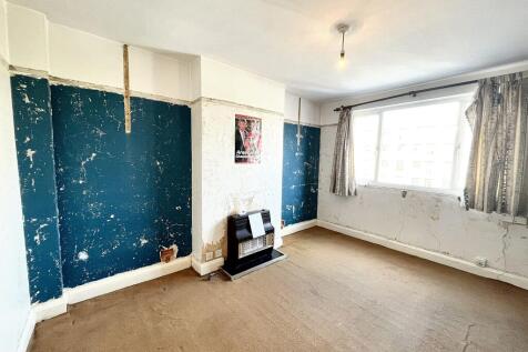 824b London Road, Sutton, Surrey, SM3 9BJ