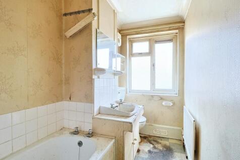 82 Evenlode Road, Southampton, SO16 9EH