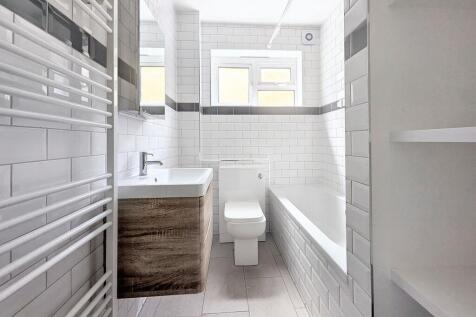 Flat 1 Ridge Court, 57 Underhill Road, Dulwich, London SE22 0RA