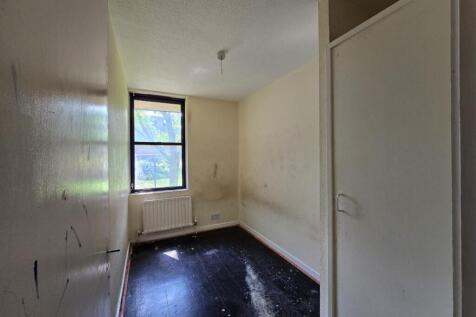 Flat 8 Exbury House, 16 Rampayne Street, Pimlico, London, SW1V 2QR