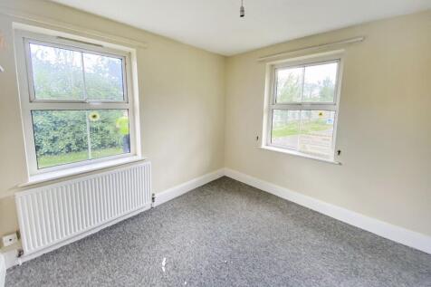1 Glenmore Road, Salisbury, SP1 3HF