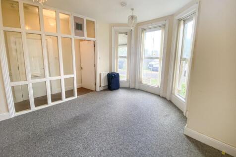 1 Glenmore Road, Salisbury, SP1 3HF