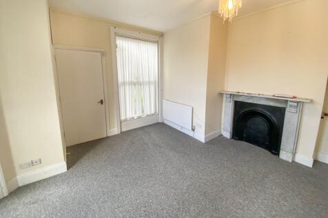 1 Glenmore Road, Salisbury, SP1 3HF