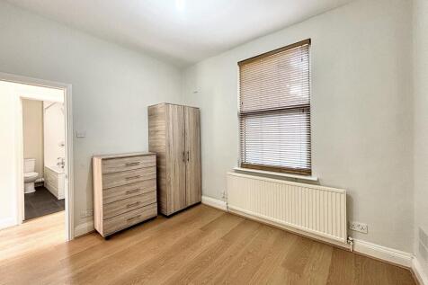 77 Francis Road, Leyton, E10 6PL