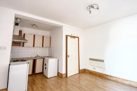Flat 4, 23-25 Biscot Road, Luton, Bedfordshire, LU3 1AH