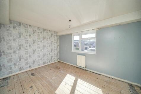 30 Pilgrims Way, Andover, Hampshire, SP10 5HW