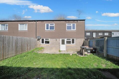 30 Pilgrims Way, Andover, Hampshire, SP10 5HW