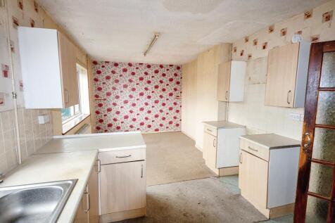 1 Hawthorn Road, Street, Somerset, BA16 0DF