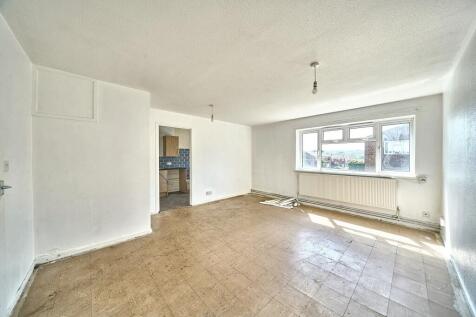 38 Little Grove, Bushey, Hertfordshire, WD23 3BG