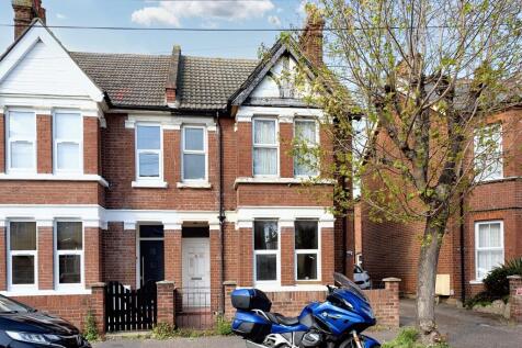 46 St Andrews Road, Clacton on Sea, Essex, CO15 3AP