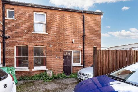 46 St Andrews Road, Clacton on Sea, Essex, CO15 3AP