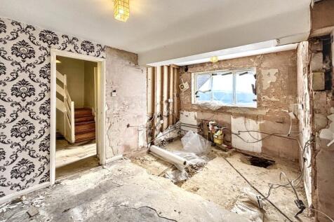 171 Wheatcroft, Cheshunt, Waltham Cross, EN7 6JU