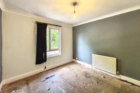 171 Wheatcroft, Cheshunt, Waltham Cross, EN7 6JU