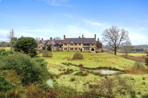Homestall Manor, Homestall Road, Ashurst Wood, East Grinstead, RH19 3PG