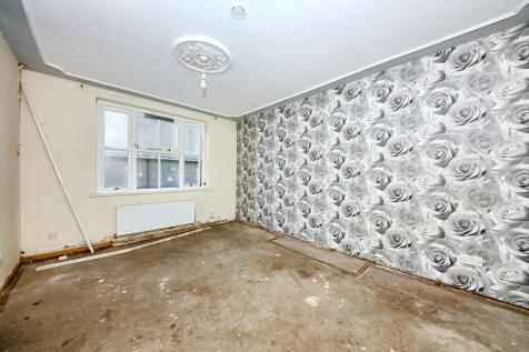 43 Bunkers Hill Lane, Bilston, WV14 6JP