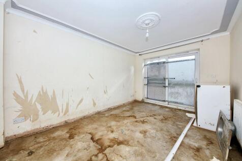 43 Bunkers Hill Lane, Bilston, WV14 6JP