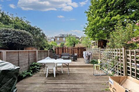 26 Adamsrill Road, Sydenham London SE26 4AN