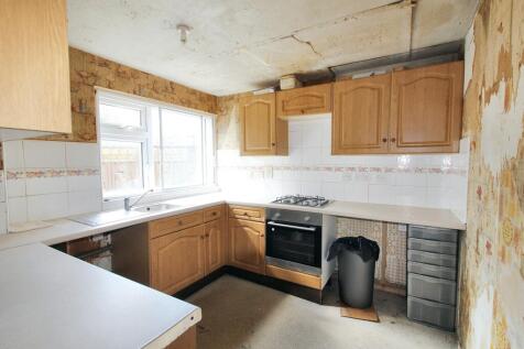 24 Peckforton Walk, Wilmslow, SK9 2NX