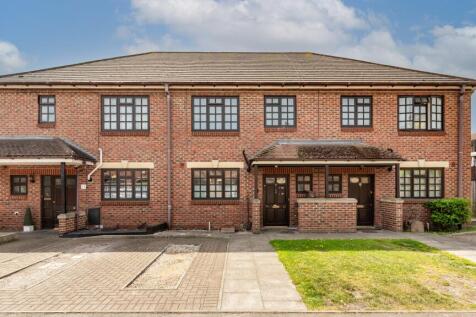 12 Brook Close, Balham High Road, Balham,  London, SW17 7BT