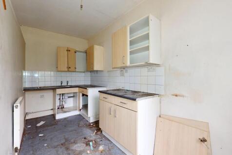 Flat C, 46 Canonbury Road, Islington, London, N1 2HS