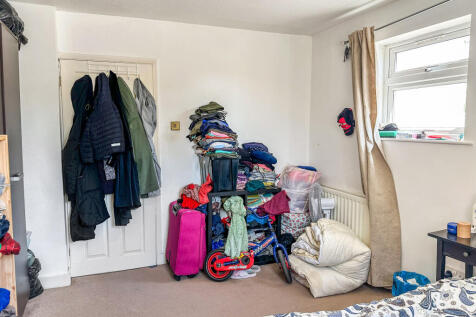 Flats A-D, 1 Donkin Hill, Caversham, Reading, RG4 5DG