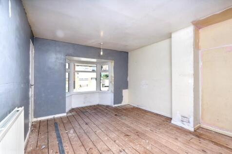 67 Sandstone Road, Wincobank, Sheffield, S9 1AF