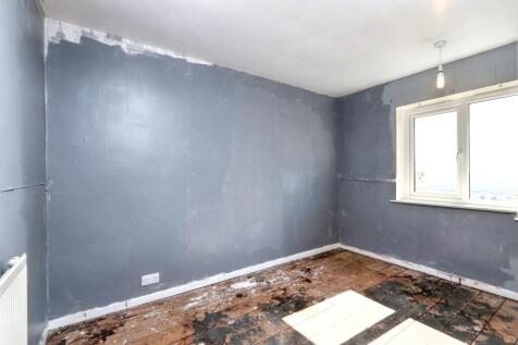 67 Sandstone Road, Wincobank, Sheffield, S9 1AF