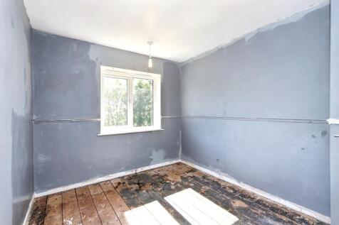 67 Sandstone Road, Wincobank, Sheffield, S9 1AF