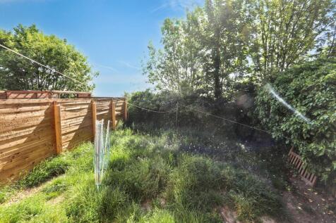 67 Sandstone Road, Wincobank, Sheffield, S9 1AF