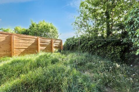 67 Sandstone Road, Wincobank, Sheffield, S9 1AF